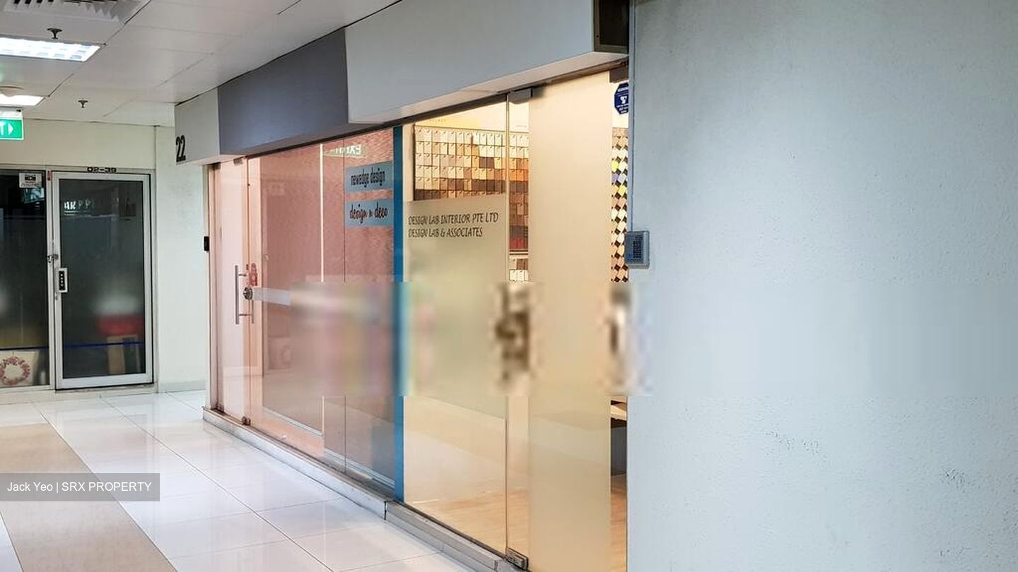 Balestier Plaza (D12), Shop House #435805391